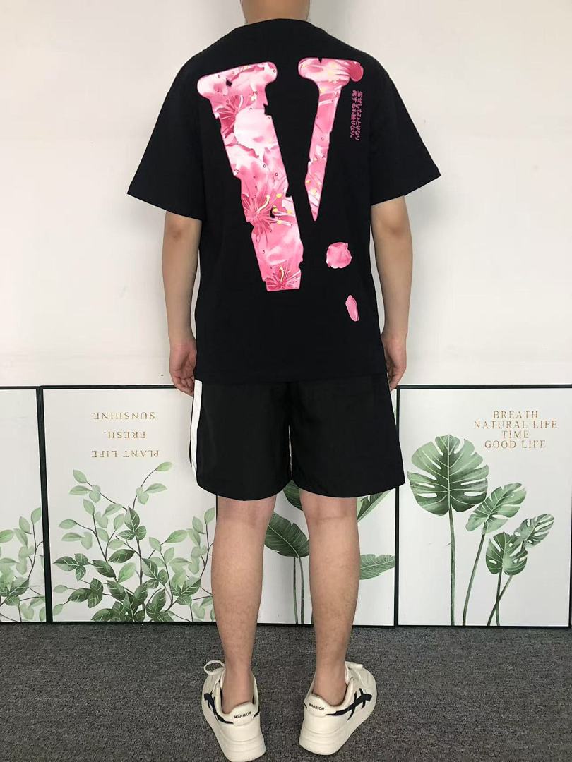 On Running 69 VLONE T-SHIRT 504146491 (Im 170Cm 60Kg I Wear Size S In The Phot) - Image 4