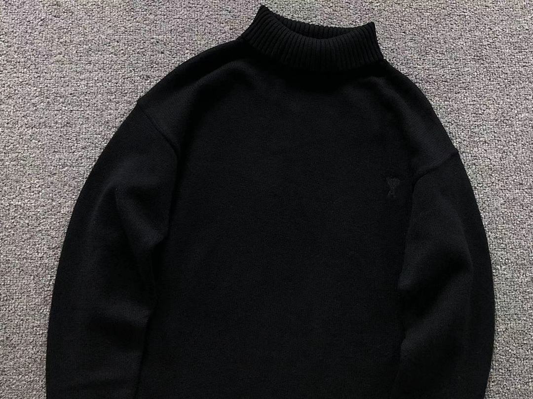 AMI 115 AMI SWEATER 510180388 (Im 170Cm 60Kg I Wear Size S In The Phot) - Image 23