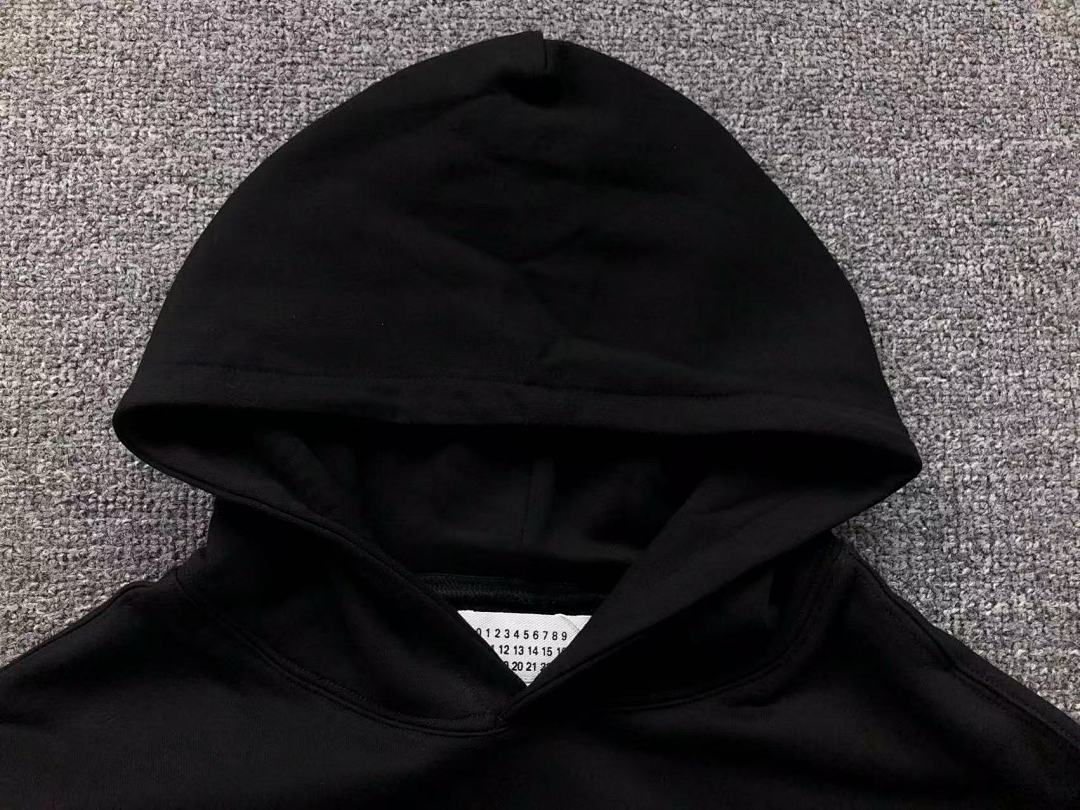 On Running 128 MAISON MARGIELA HOODIE 4107072586 (Im 170Cm 60Kg I Wear Size 46 In The Phot) - Image 22