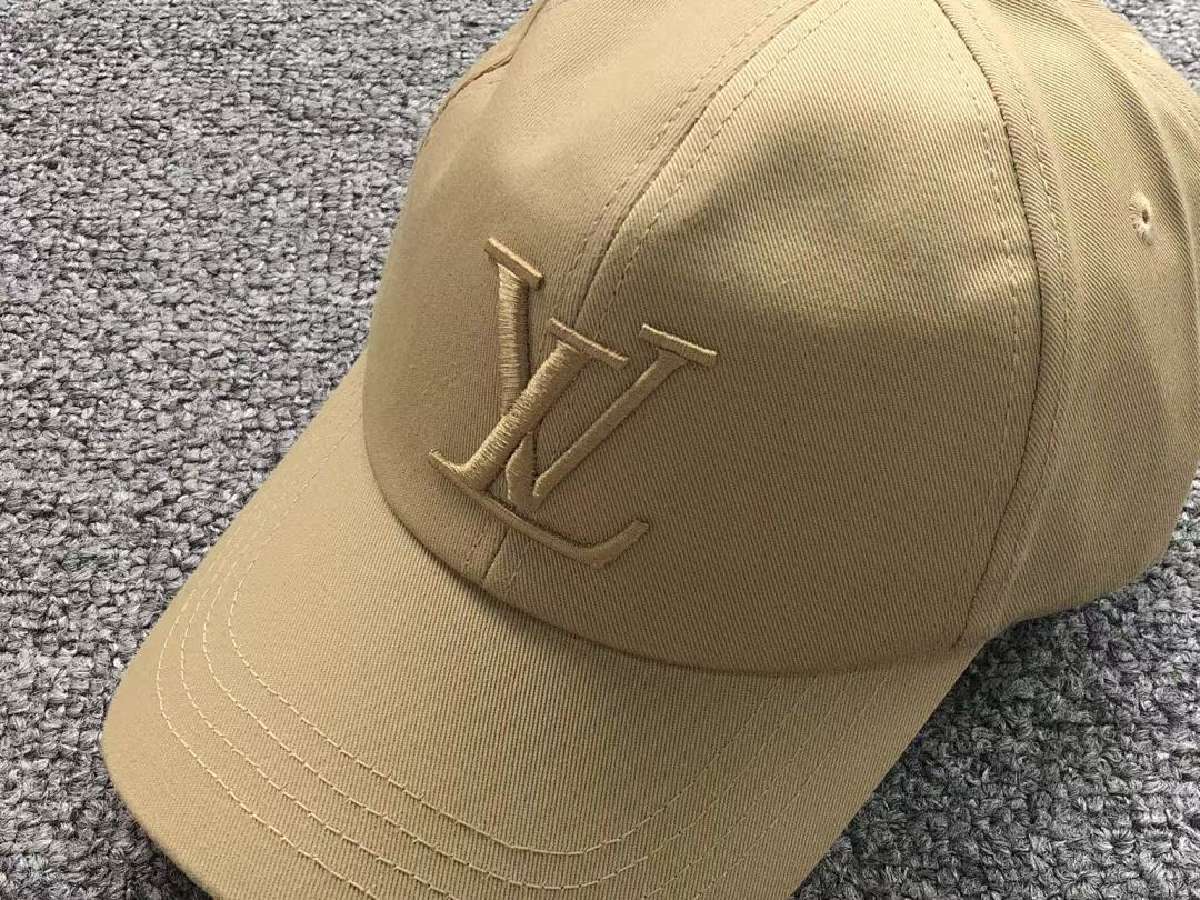 Louis Vuitton 68 L⭐ - Image 9
