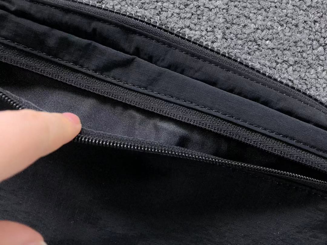 On Running 113 LULULEMON BAG 2207172276 (Long 25CM* Wide 4CM* High 15CM) - Image 21