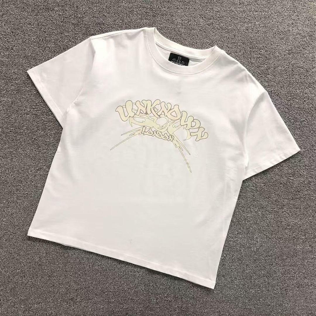 Unknown 85 U⭐KN⭐W⭐ T-SHIRT