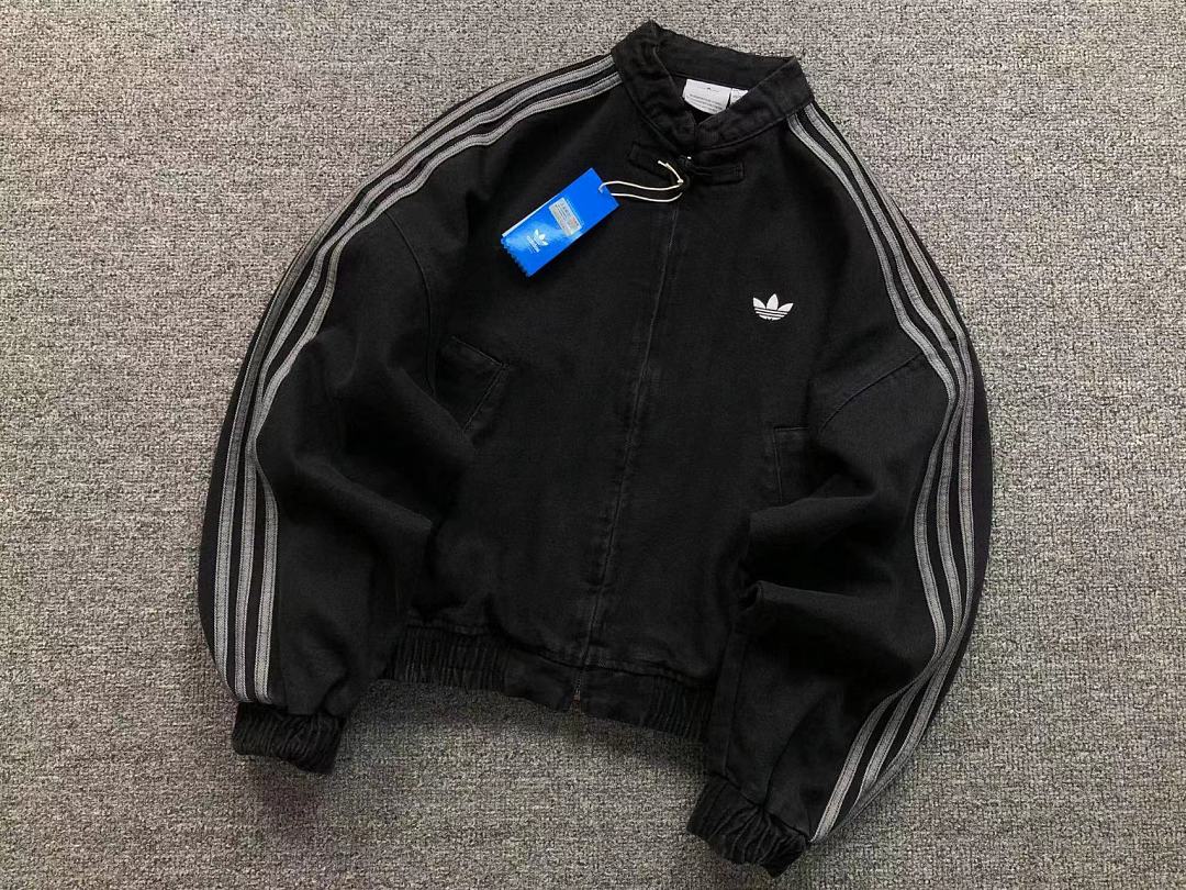 Adidas 178 A⭐I⭐AS JACKET FEMAIE - Image 8