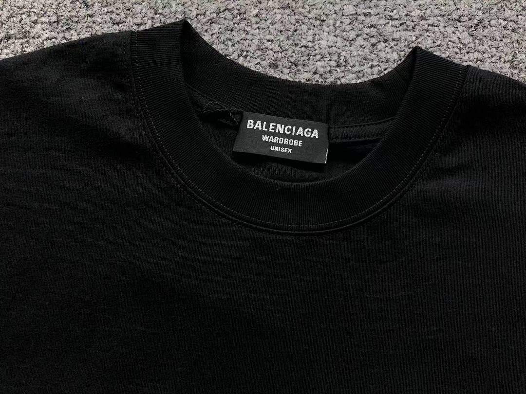 Balenciaga 135 B⭐L⭐⭐⭐IA⭐A LONG SLEEVED 3108260521 (Im 170Cm 60Kg I Wear Size M In The Phot) - Image 17