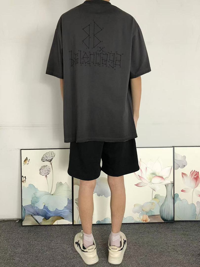 Balenciaga 118 B⭐L⭐⭐⭐IA⭐A T-SHIRT 3203070403 (Im 170Cm 60Kg I Wear Size M In The Phot) - Image 4