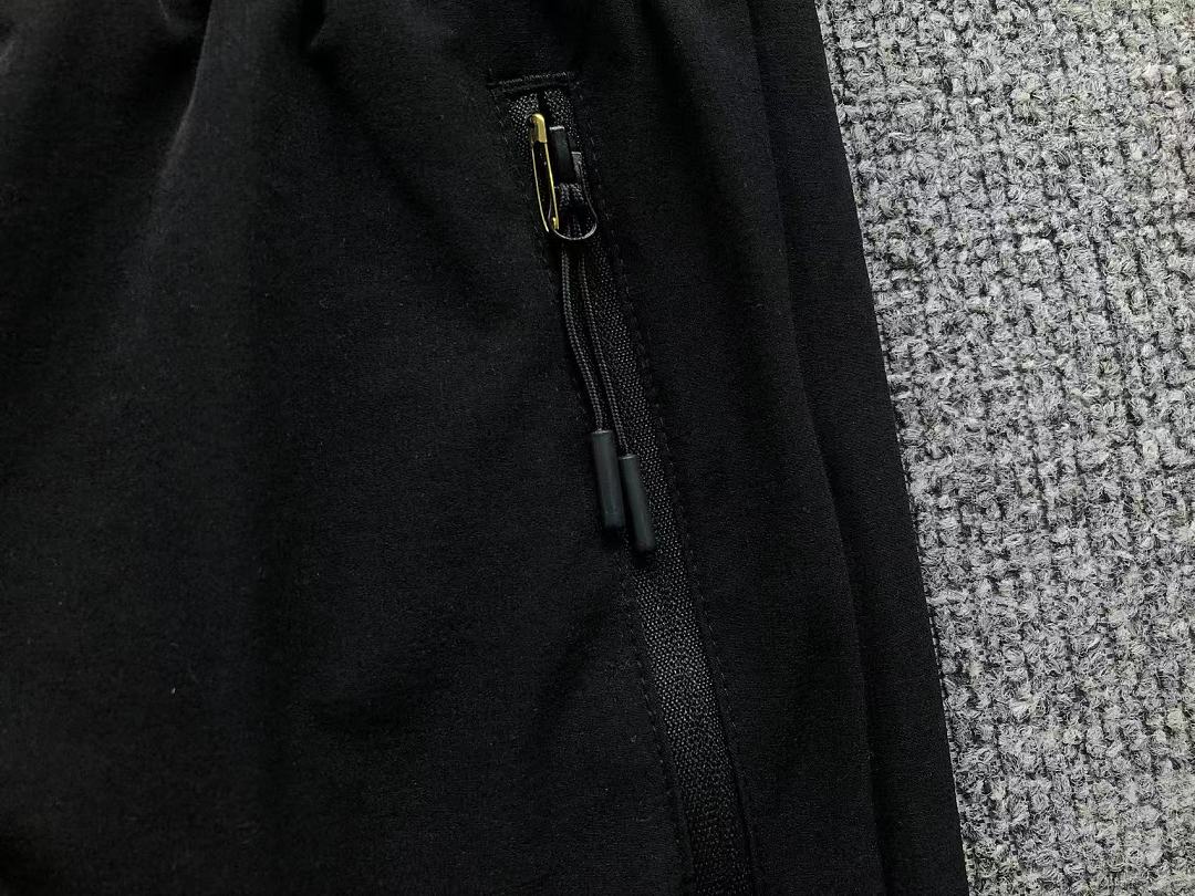 On Running 113 ON SHORTS 5207071219 (Im 170Cm 60Kg I Wear Size L In The Phot) - Image 22