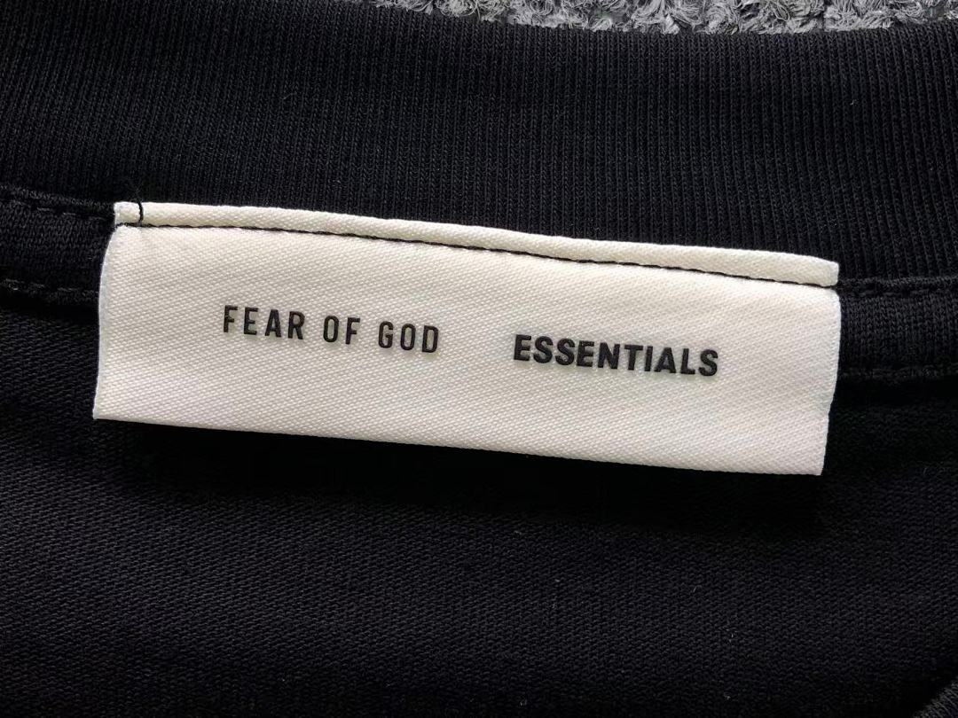 Fear of God 98 FOG T-SHIRT 22040413125 (Im 170Cm 60Kg I Wear Size M In The Phot) - Image 24