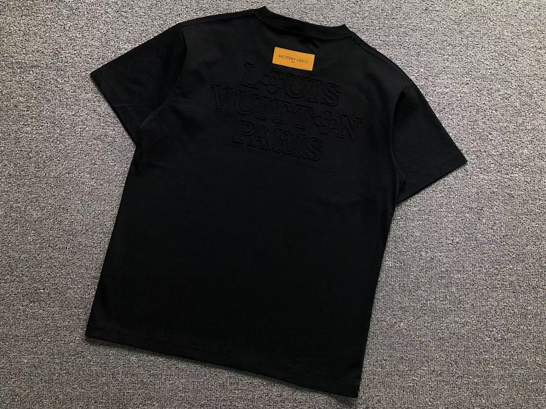 Louis Vuitton 135 L⭐ T-SHIRT 3203272617 (Im 170Cm 60Kg I Wear Size M In The Phot) - Image 11