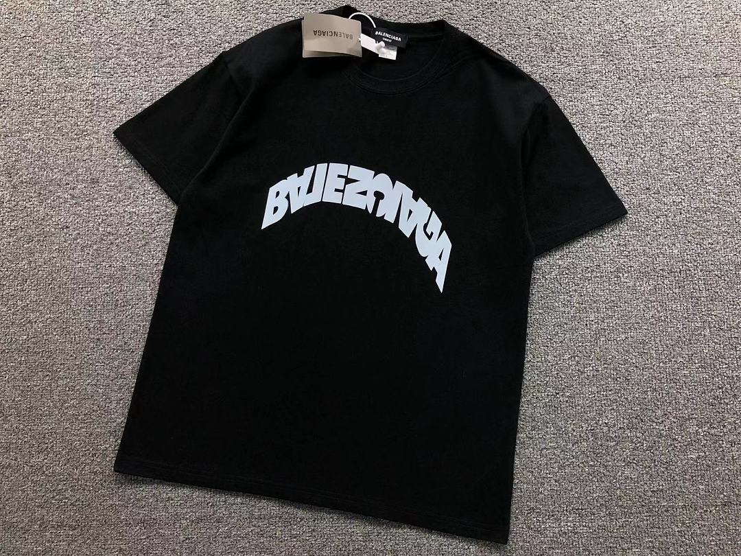 Balenciaga 115 B⭐L⭐⭐⭐IA⭐A T-SHIRT 22051310172 (Im 170Cm 60Kg I Wear Size L In The Phot) - Image 7