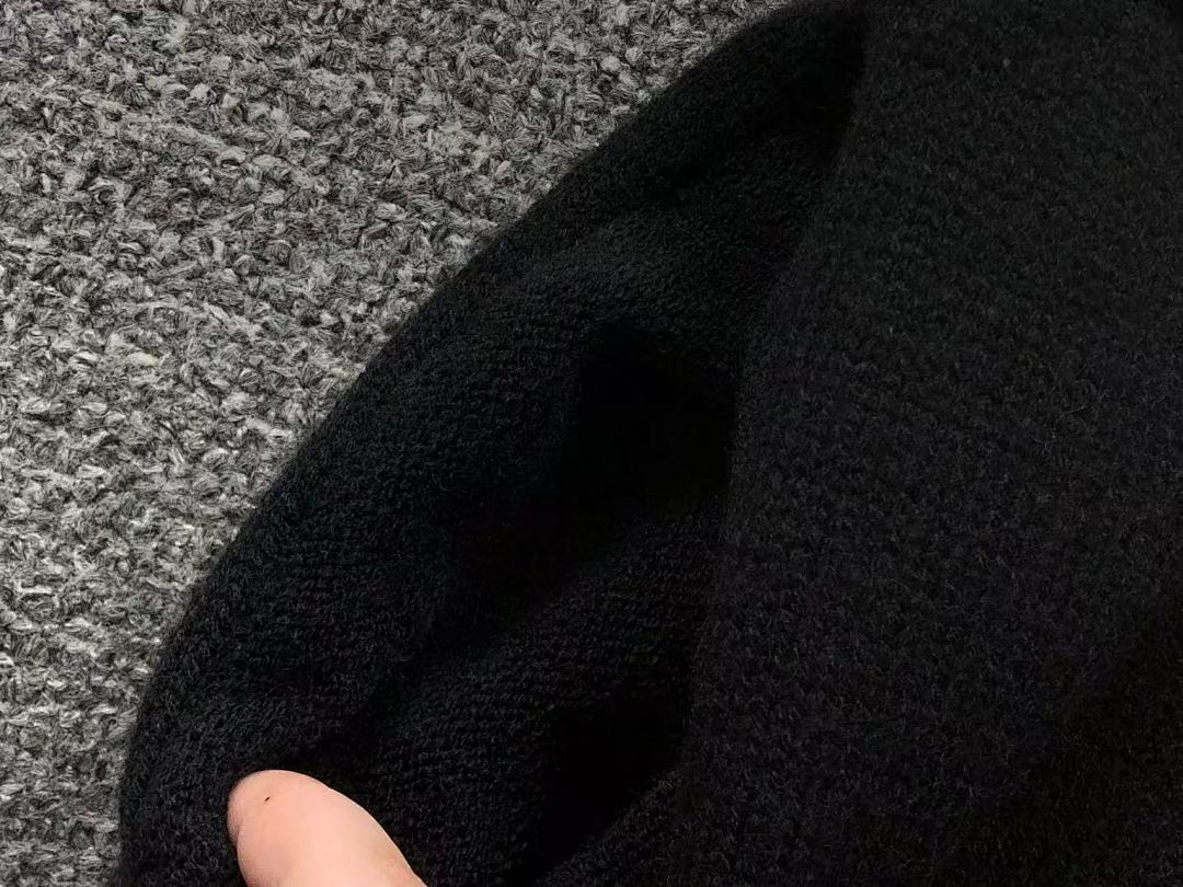 On Running TROUSERS 208 COLE BUXTON SWEATER - Image 45