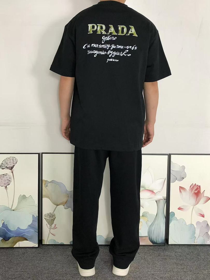 Prada 115 P⭐A⭐A T-SHIRT 5232404147 (Im 170Cm 60Kg I Wear Size M In The Phot) - Image 4