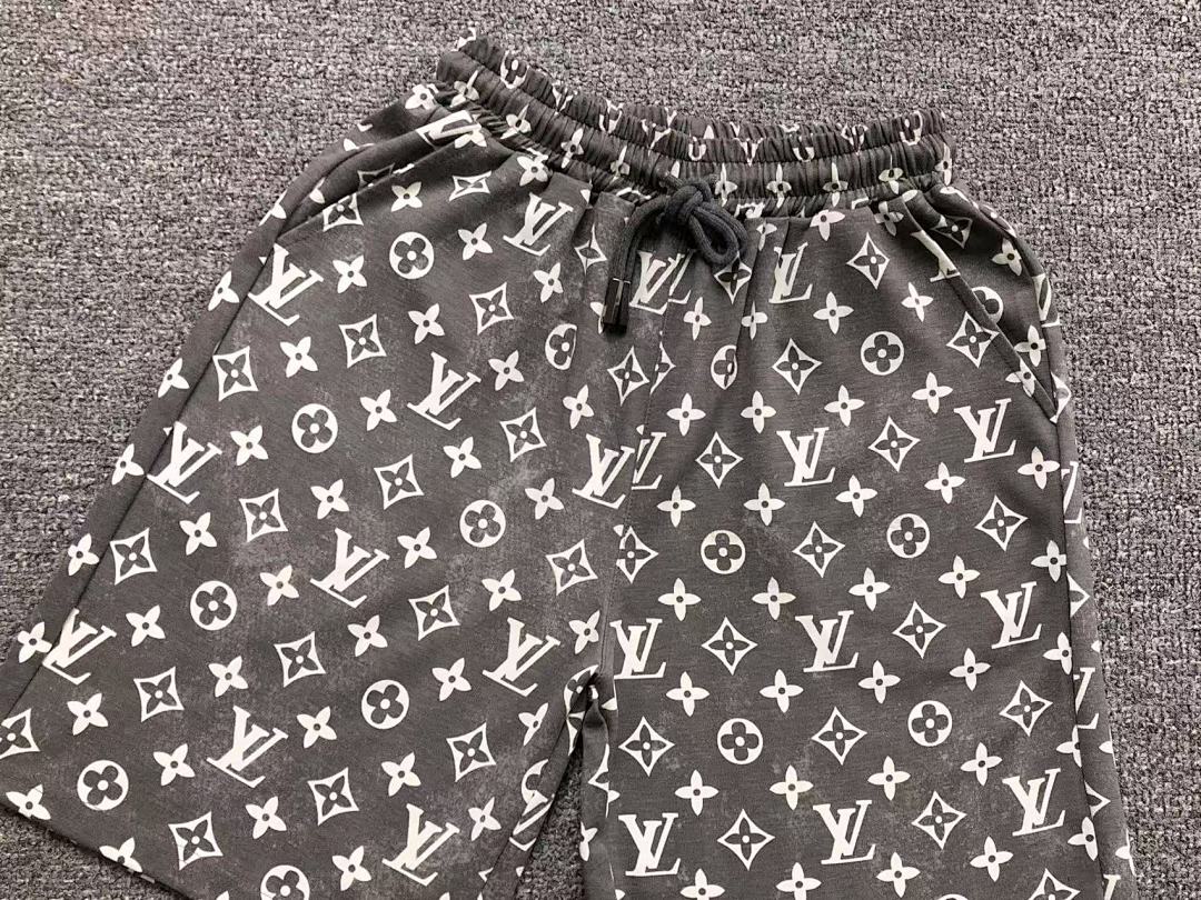 Louis Vuitton 138 L⭐ SHORTS T-SHIRT - Image 23