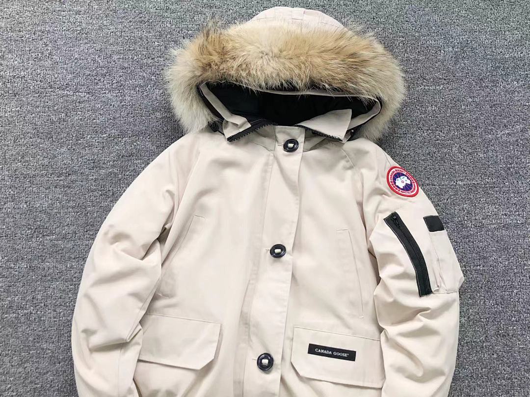 Canada Goose 498 C⭐N⭐⭐A G⭐⭐⭐E DOWN JACKETS FEMAIE - Image 7