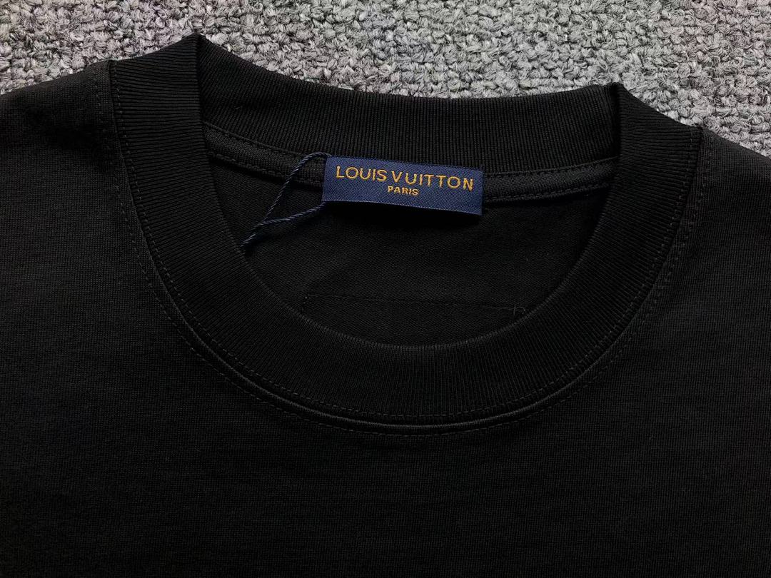Louis Vuitton 95 L⭐ T-SHIRT 57112981 (Im 170Cm 60Kg I Wear Size M In The Phot) - Image 18