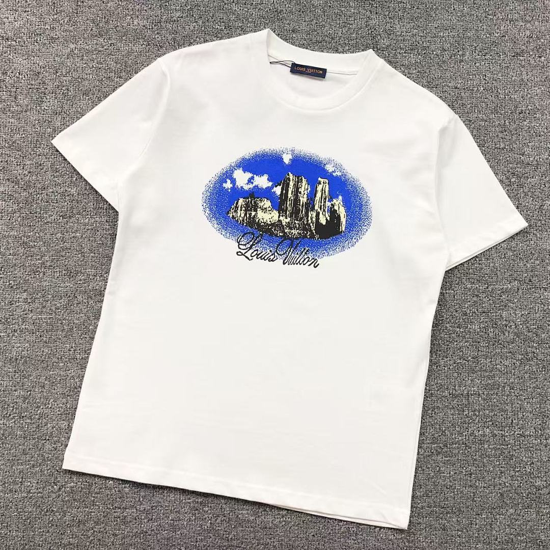 Louis Vuitton 108 L⭐ T-SHIRT 41062602126 (Im 170Cm 60Kg I Wear Size XS In The Phot)