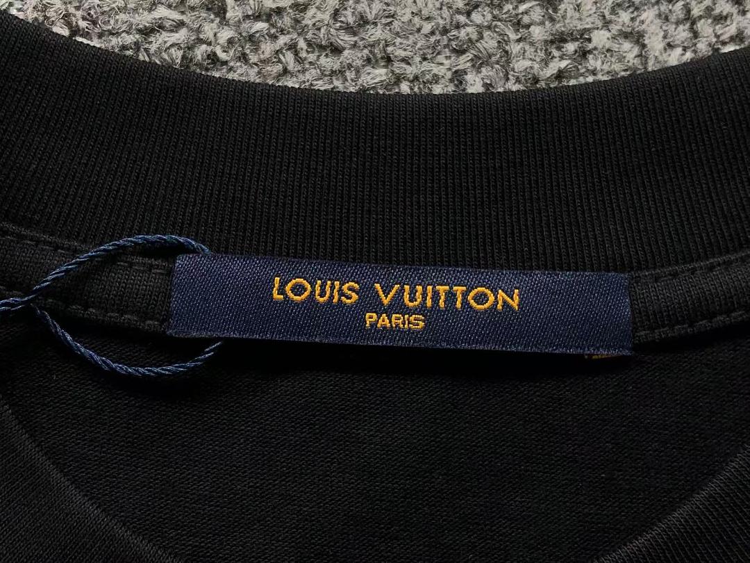 Louis Vuitton 98 L⭐ T-SHIRT 524242619 (Im 170Cm 60Kg I Wear Size M In The Phot) - Image 22
