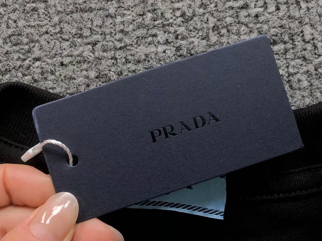 Prada 88 P⭐A⭐A T-SHIRT 125210232 (Im 170Cm 60Kg I Wear Size M In The Phot) - Image 20