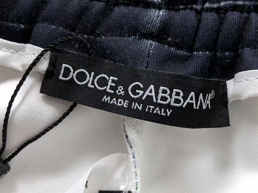 Dolce & Gabbana SHORTS175 D⭐LC⭐ GA⭐⭐A⭐A T-SHIRT - Image 27