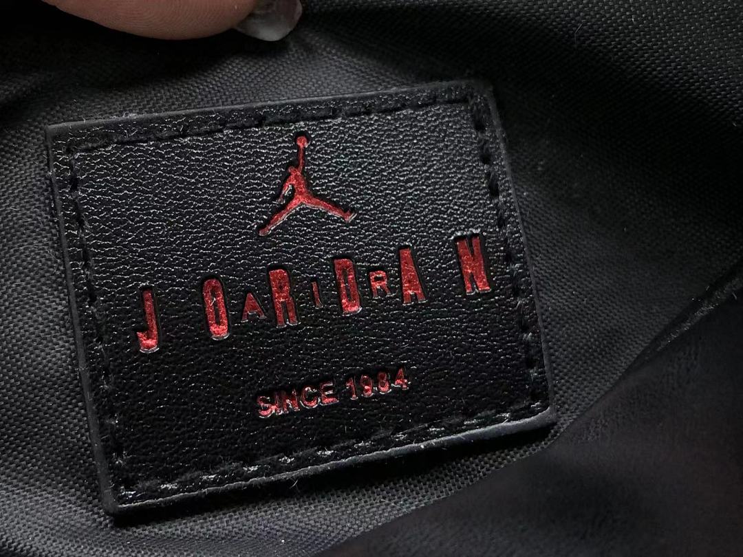 Air Jordan 95 A⭐R J⭐R⭐AN BAG 4109110913 (Long 22CM* Wide 6CM* High 13CM) - Image 17