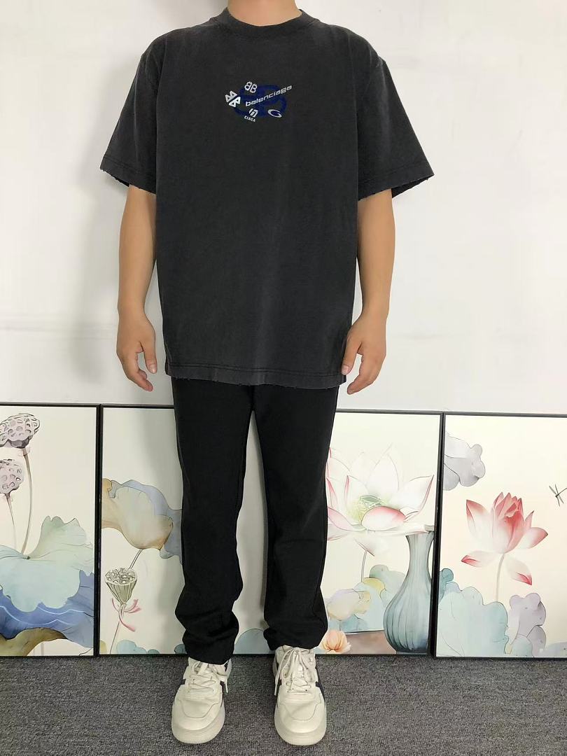 Balenciaga 128 B⭐L⭐⭐⭐IA⭐A T-SHIRT 5252505147 (Im 170Cm 60Kg I Wear Size L In The Phot) - Image 3