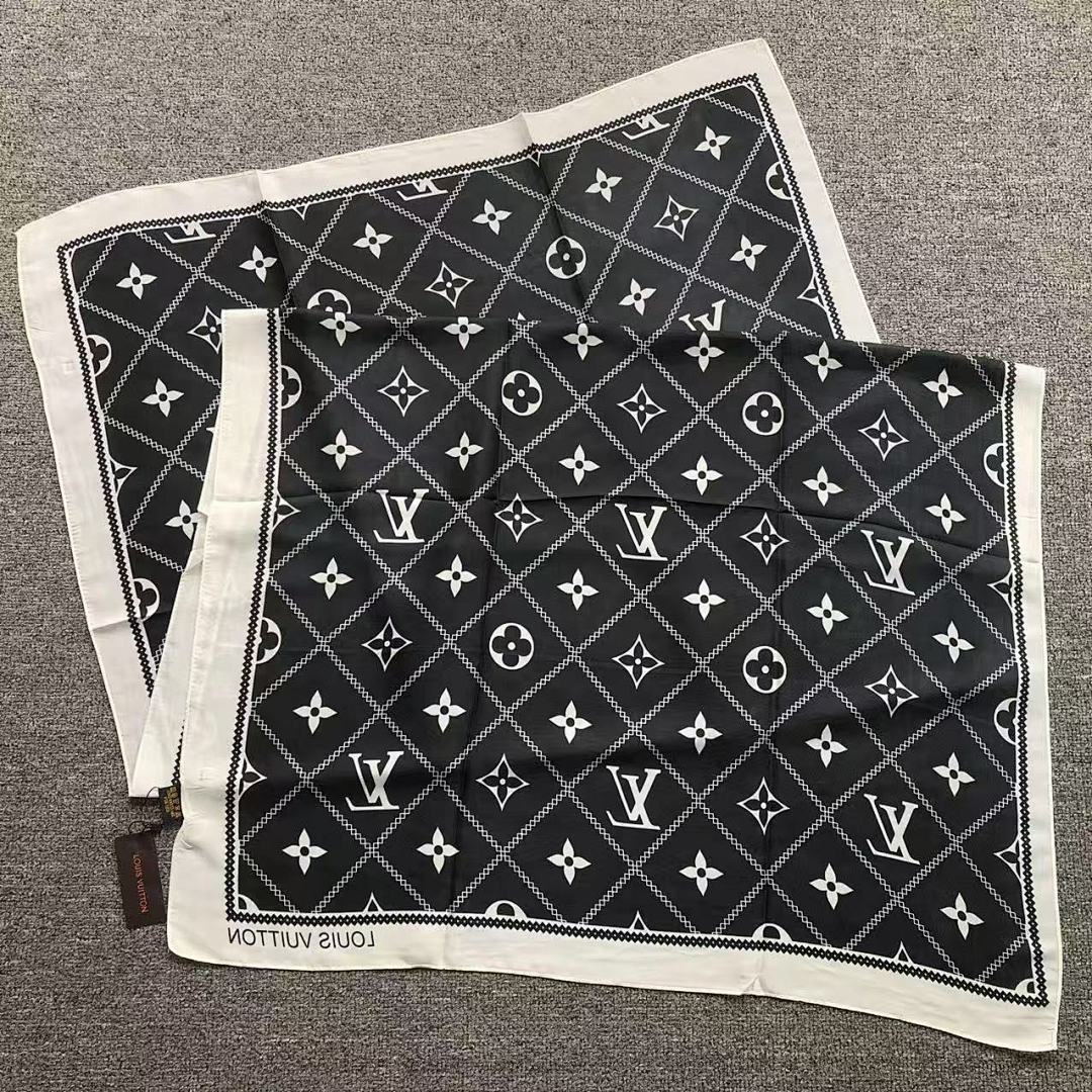 Louis Vuitton Louis Vuitton 68 L⭐ SCARF 2203171576 (Long 180CM* Wide 90CM*), photo 1