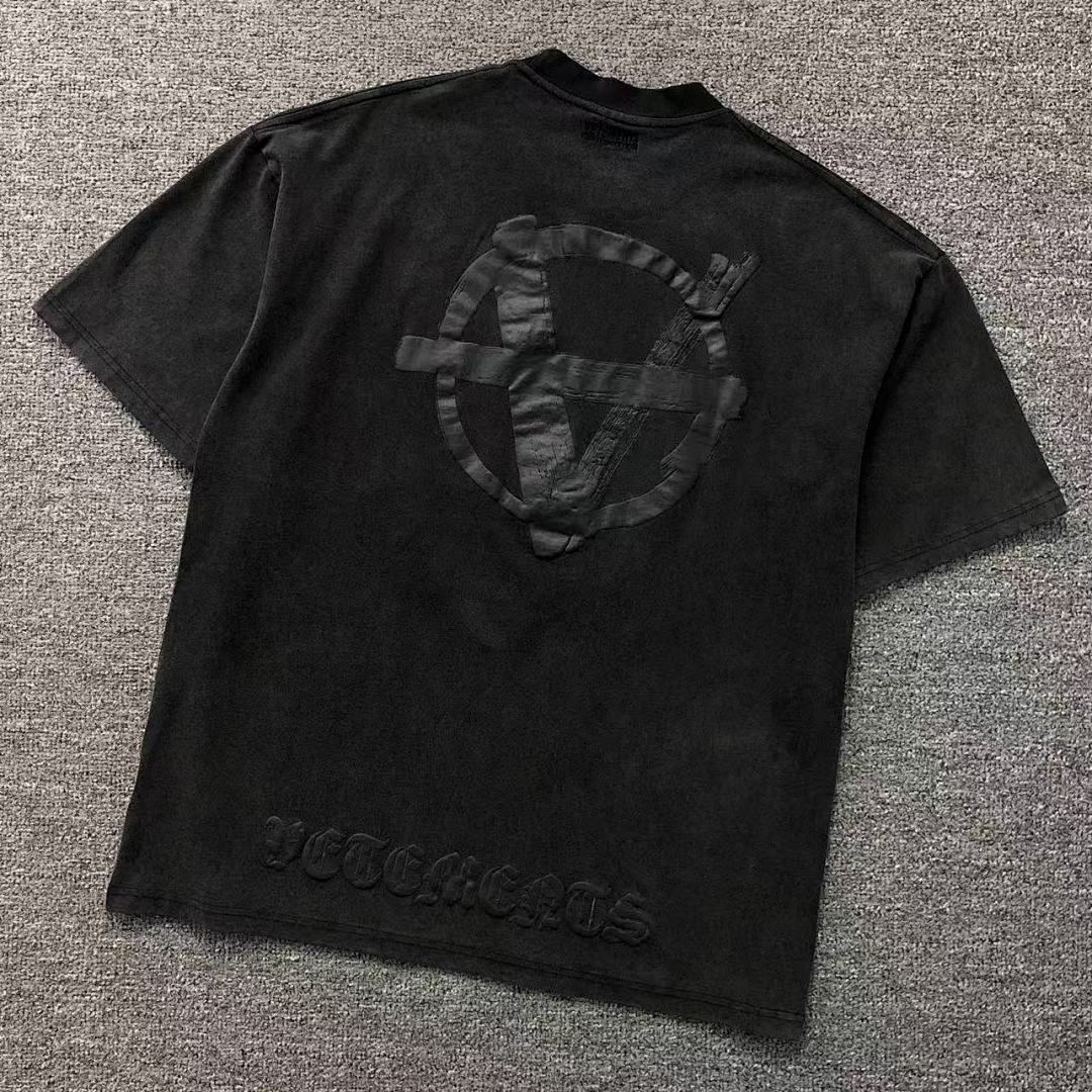 Vetements 165 VETEMENTS T-SHIRT