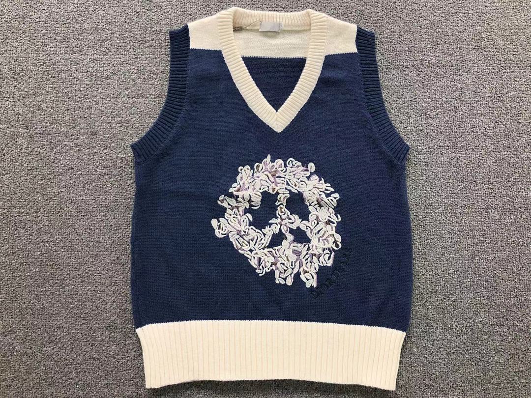 Dior 135 D⭐O⭐ VEST - Image 5