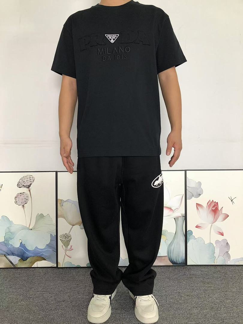 Prada 165 P⭐A⭐A T-SHIRT 3109300917 (Im 170Cm 60Kg I Wear Size S In The Phot) - Image 3