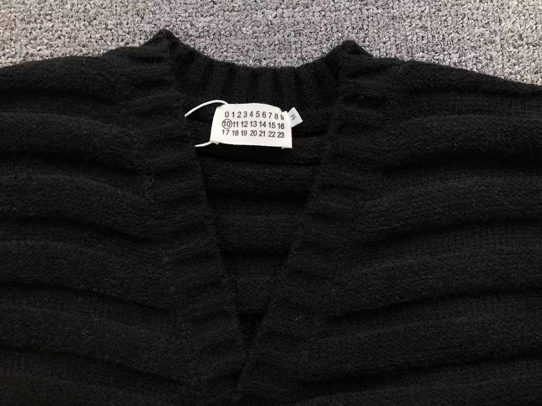 On Running 159 MAISON MARGIELA - Image 14