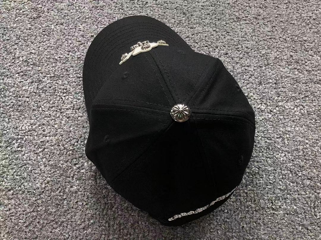 Comme des Garcons 75 C⭐⭐OME HE⭐⭐TS - Image 6