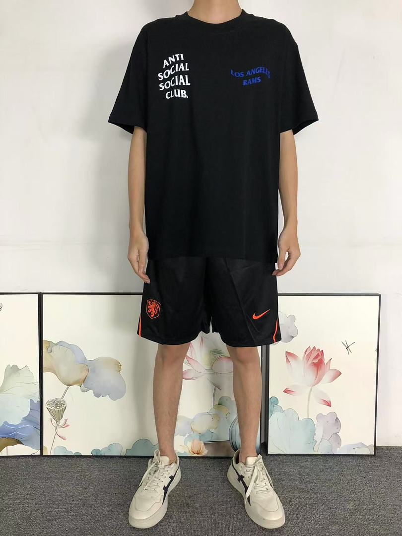 Christian Louboutin 88 ANTI SOCIAL CLUB T-SHIRT 3206211802 (Im 170Cm 60Kg I Wear Size M In The Phot) - Image 3