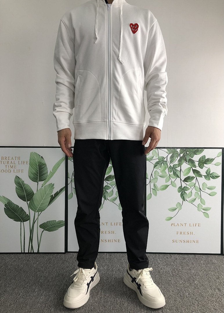 Comme des Garcons 228 CDG HOODIE 311114621 (Im 170Cm 57Kg I Wear Size M In The Phot) - Image 2
