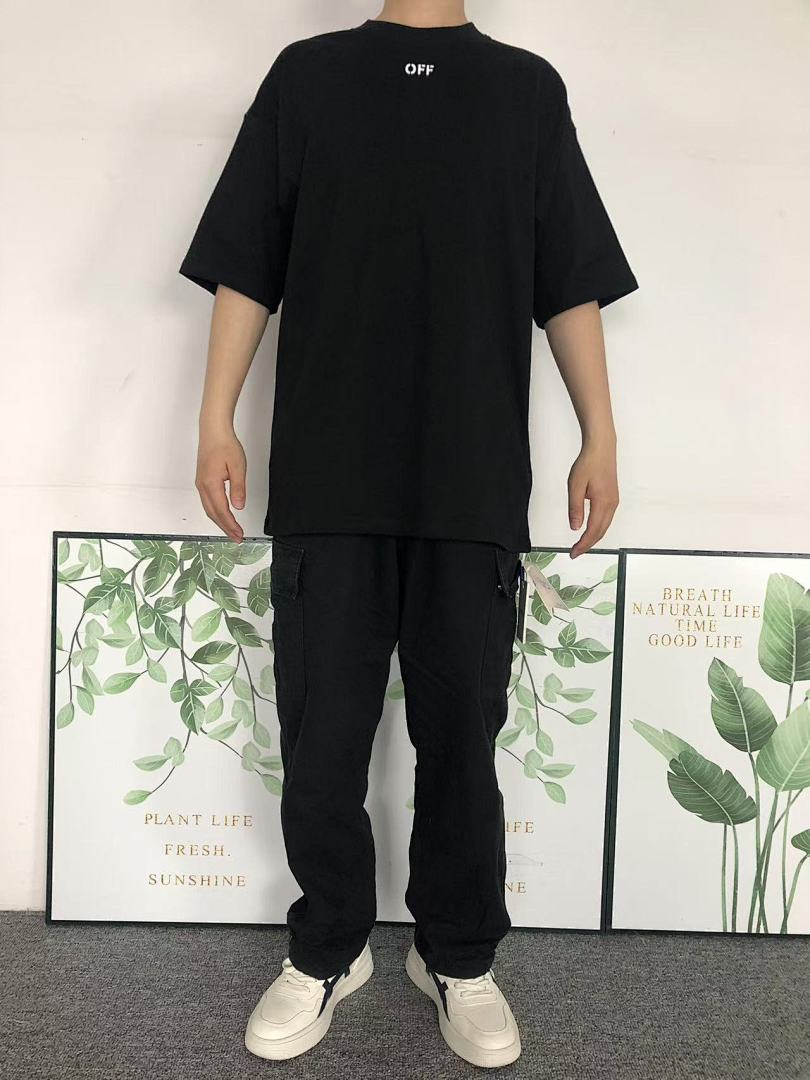 Off-White 98 OFF-WHITE T-SHIRT 502201519 (Im 170Cm 57Kg I Wear Size S In The Phot) - Image 3