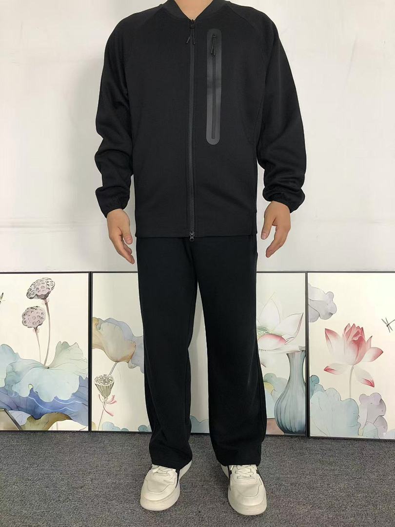 Nike 168 N⭐K⭐ HOODIE 1112292235 (Im 170Cm 60Kg I Wear Size M In The Phot) - Image 3