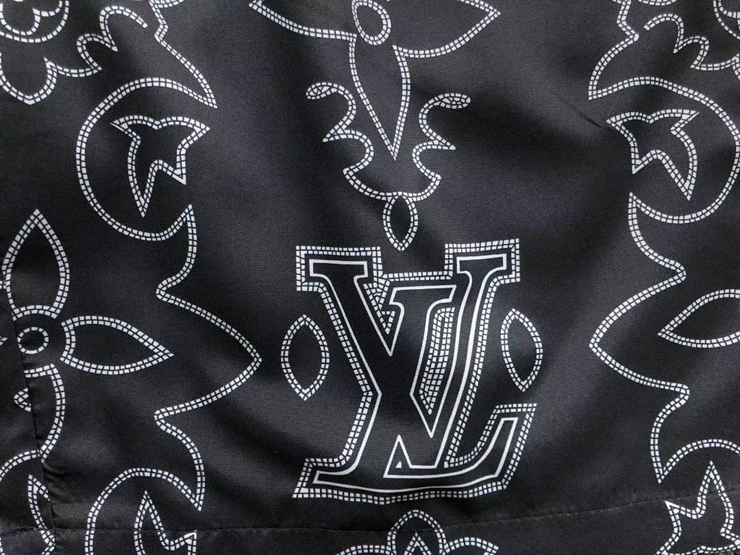 Louis Vuitton SHORTS 95 L⭐ SHIRT - Image 27