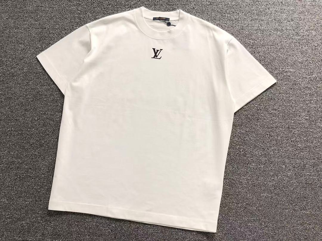 Louis Vuitton 118 L⭐ T-SHIRT 42061606133 (Im 170Cm 60Kg I Wear Size 2XL In The Phot) - Image 7