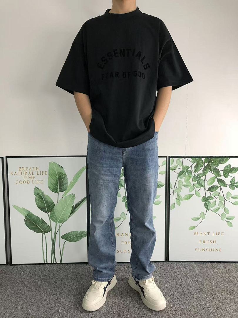 Fear of God 98 FOG T-SHIRT 412133117 (Im 170Cm 57Kg I Wear Size M In The Phot) - Image 3
