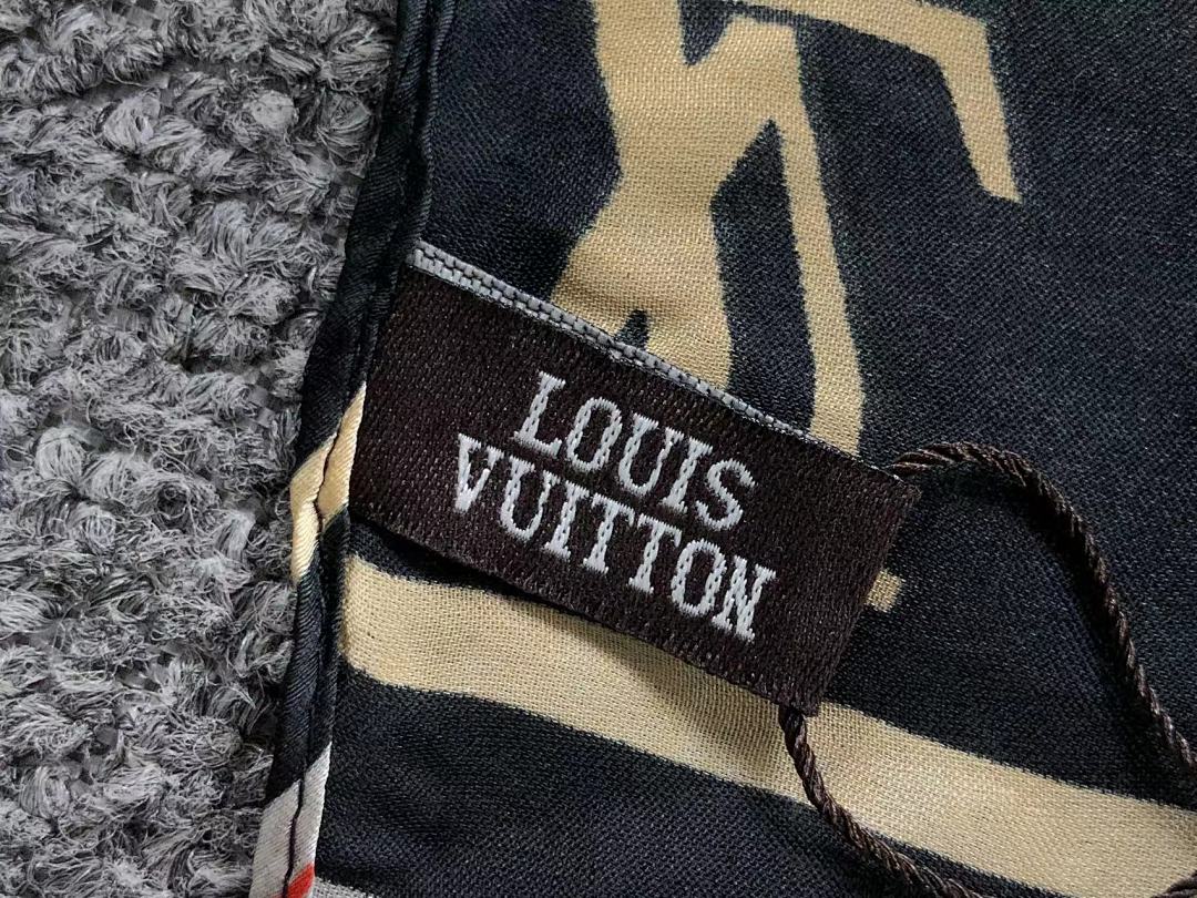 Louis Vuitton 85 L⭐ SCARF 5101122102 (Long 178CM* Wide 90CM*) - Image 10