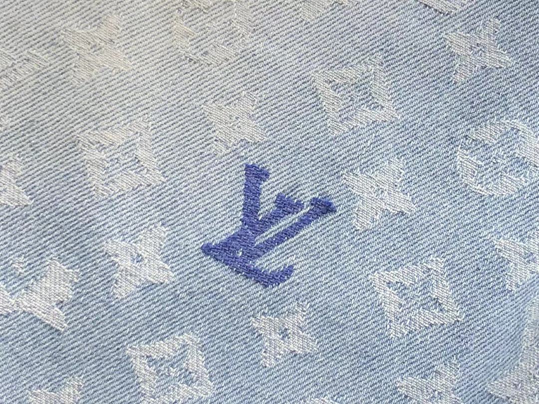 Louis Vuitton 195 L⭐ - Image 8