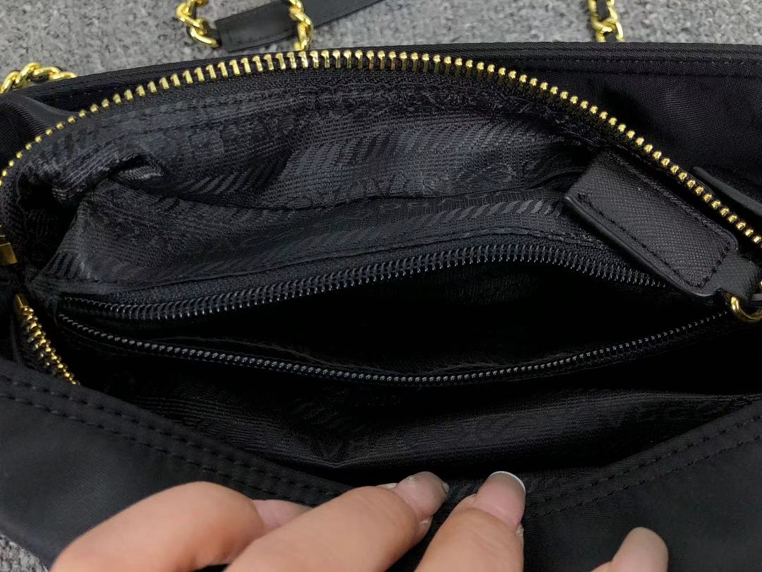Prada 315 P⭐A⭐A BAG 411110875 (Long 27CM* Wide 8CM* High 20CM) - Image 16