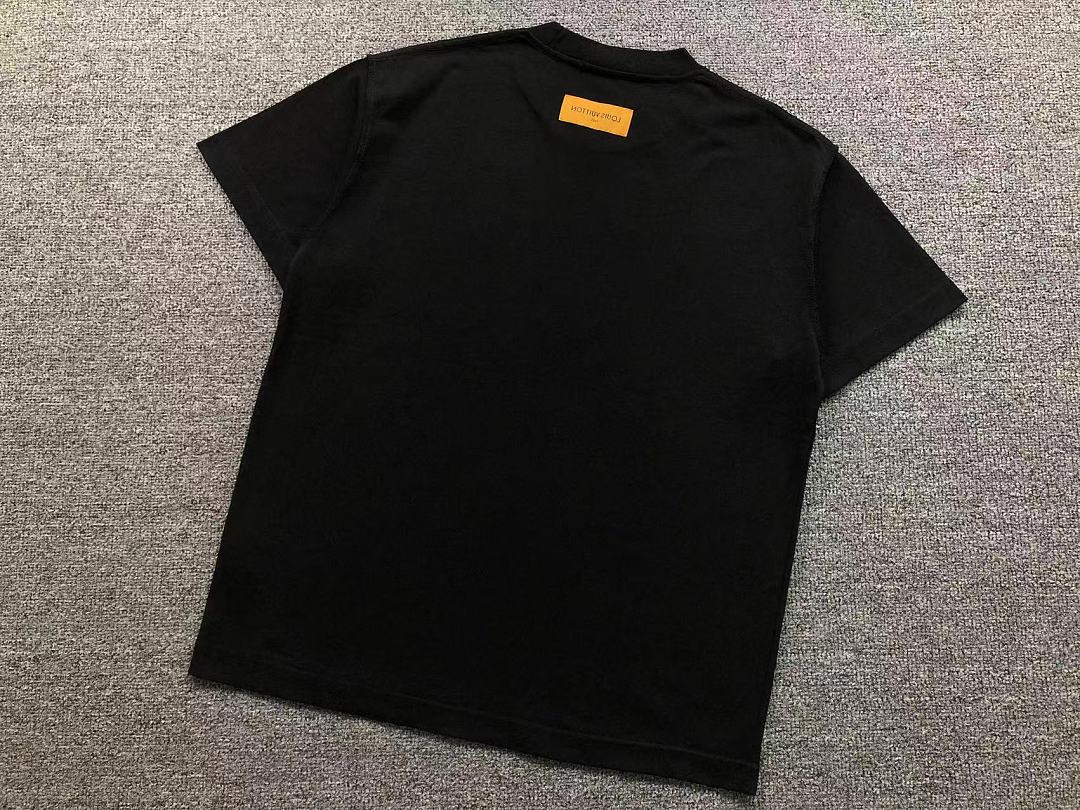 Louis Vuitton 95 L⭐ T-SHIRT 525221281 (Im 170Cm 60Kg I Wear Size XL In The Phot) - Image 13