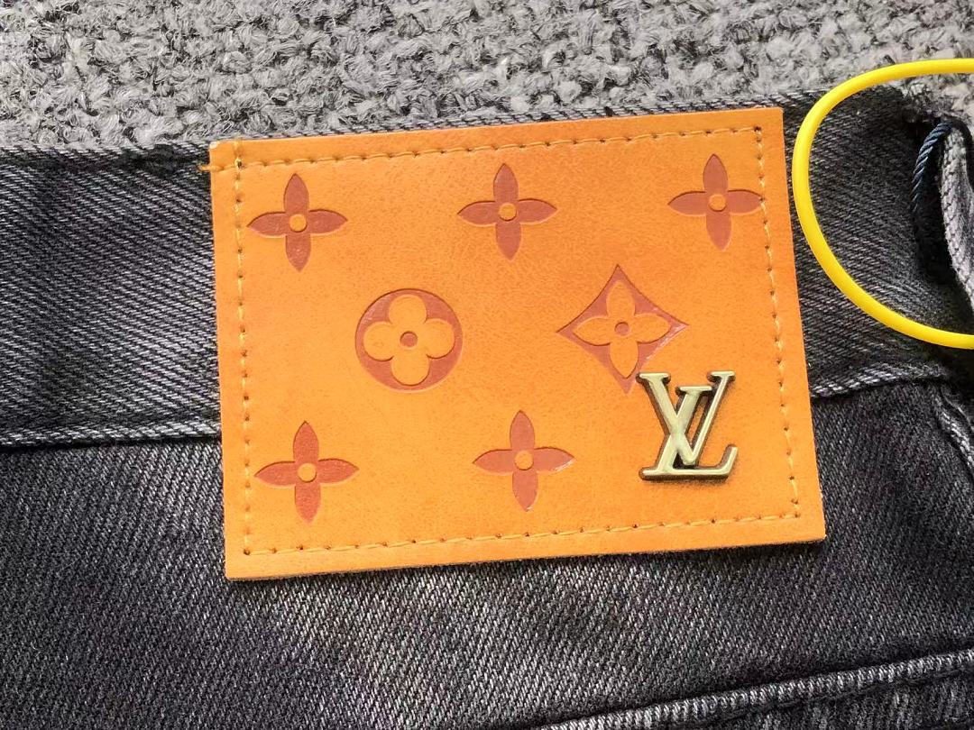 Louis Vuitton 188 L⭐ SHORTS 3204271717 (Im 170Cm 60Kg I Wear Size S In The Phot) - Image 8