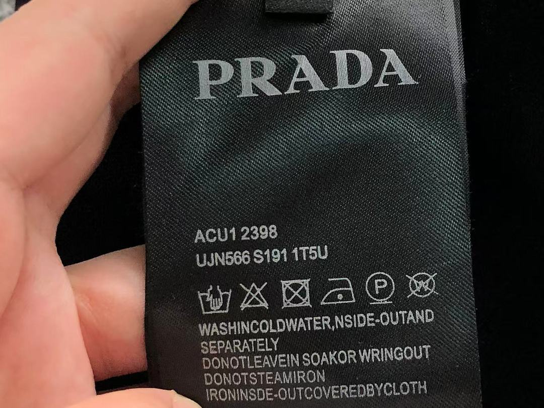 Prada 128 P⭐A⭐A T-SHIRT 3204223121 (Im 170Cm 60Kg I Wear Size M In The Phot) - Image 22
