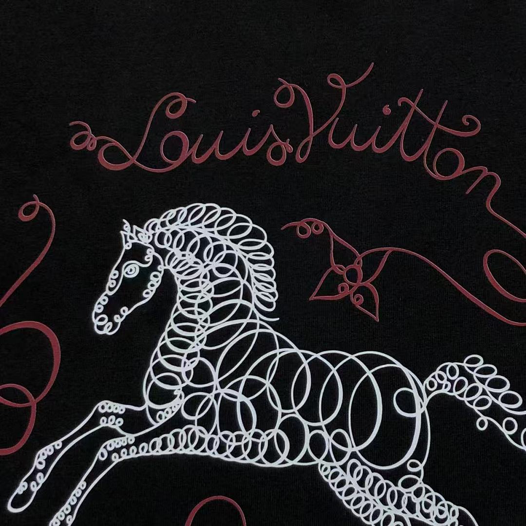 Louis Vuitton 98 L⭐ T-SHIRT 524242419 (Im 170Cm 60Kg I Wear Size M In The Phot) - Image 14