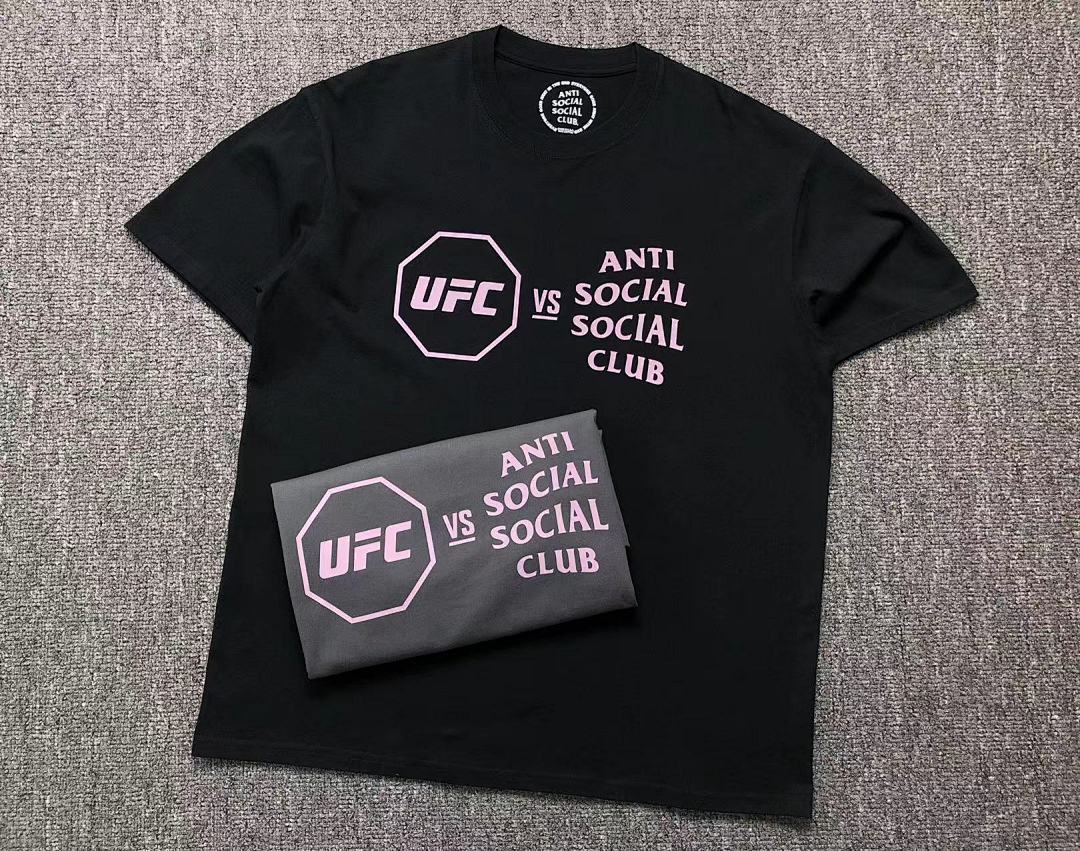 Christian Louboutin 85 ANTI SOCIAL CLUB T-SHIRT - Image 3