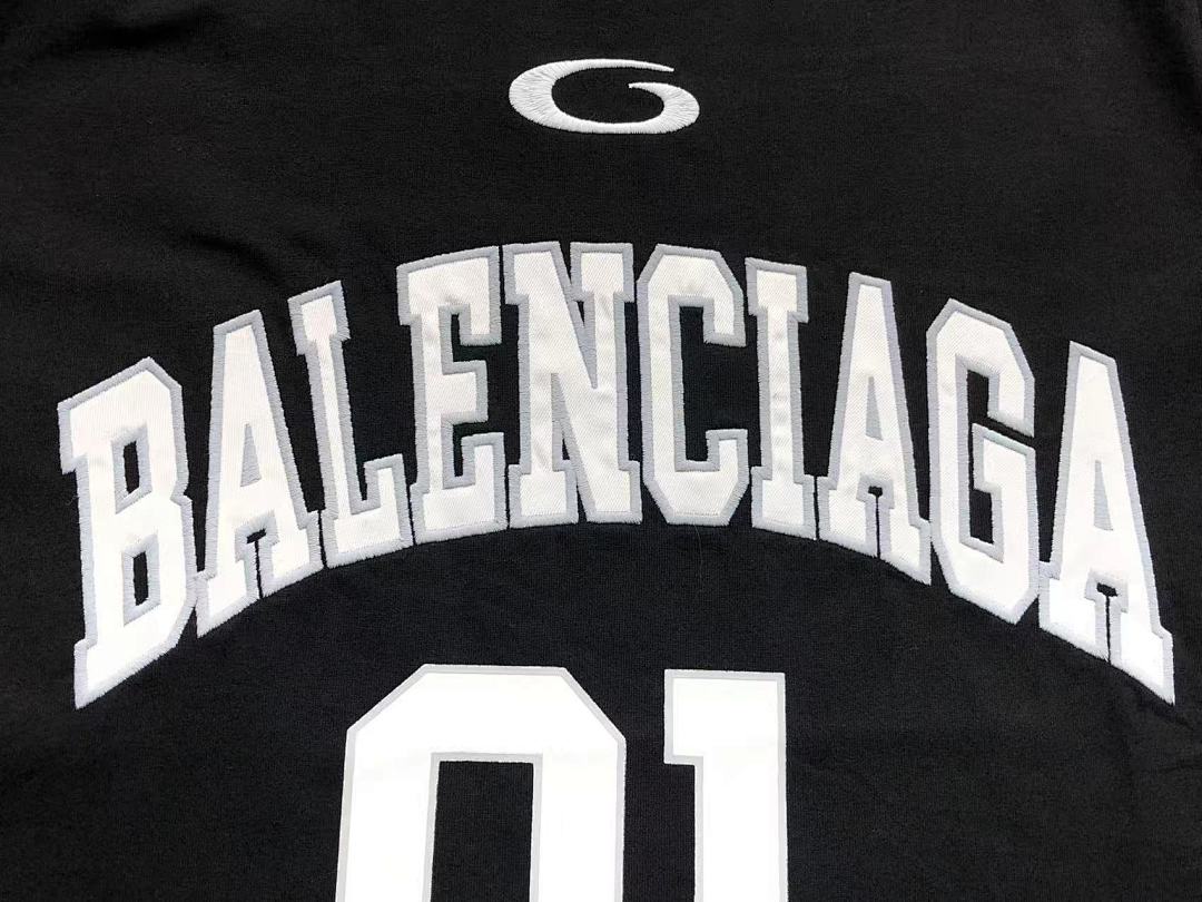 Balenciaga 128 B⭐L⭐⭐⭐IA⭐A T-SHIRT 5212214136 (Im 170Cm 60Kg I Wear Size XS In The Phot) - Image 9