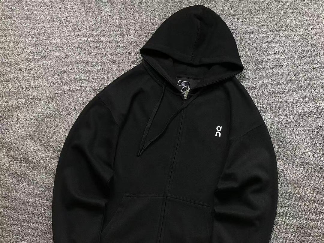 On Running 188 ON HOODIE 2207310404 (Im 170Cm 60Kg I Wear Size XL In The Phot) - Image 15