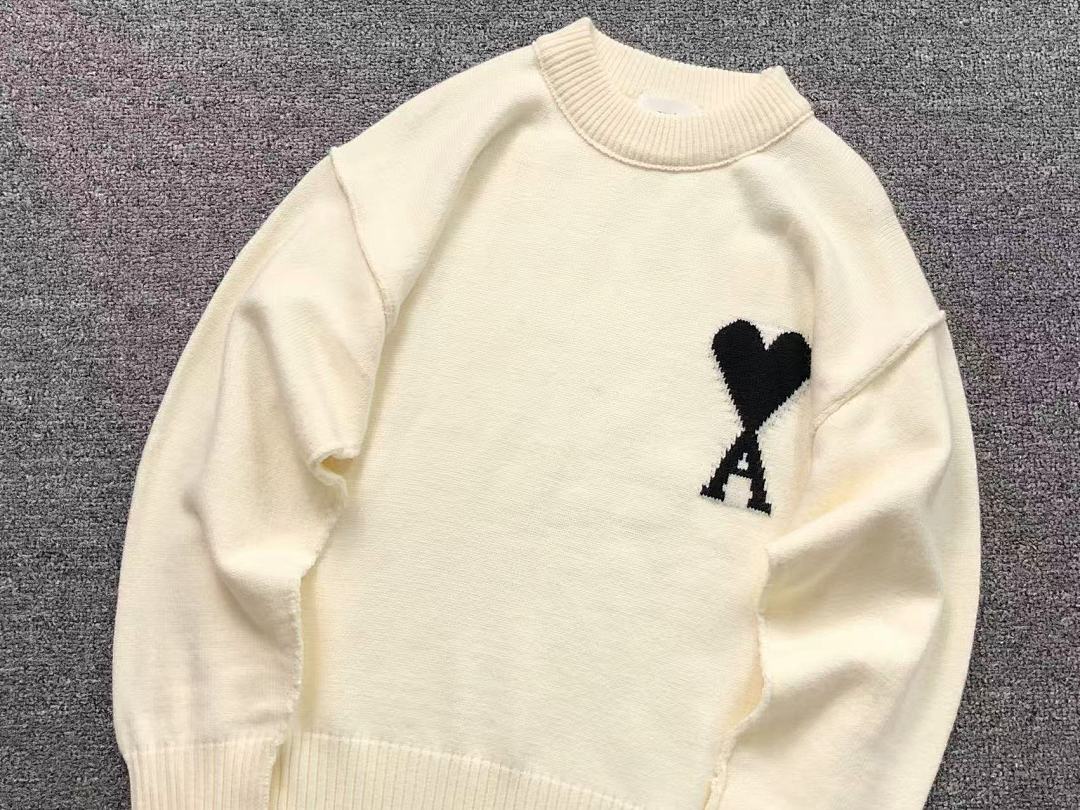 AMI 138 AMI SWEATER 3110070917 (Im 170Cm 60Kg I Wear Size S In The Phot) - Image 15
