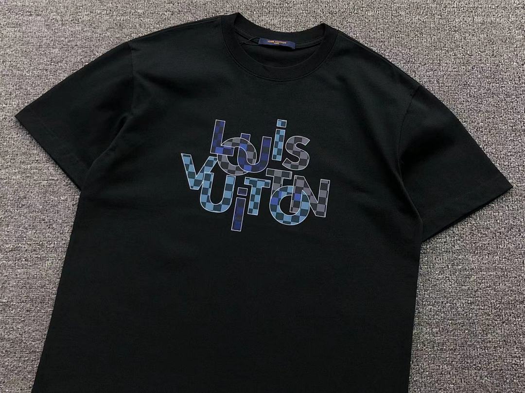 Louis Vuitton 115 L⭐ T-SHIRT 412145821 (Im 170Cm 57Kg I Wear Size L In The Phot) - Image 15