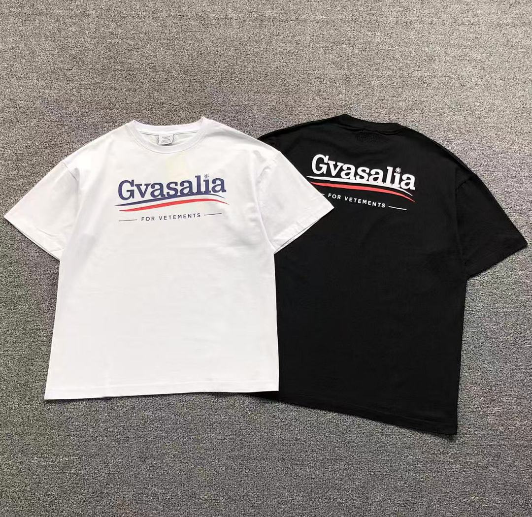Vetements 88 VETEMENTS T-SHIRT 41091530145 (Im 170Cm 60Kg I Wear Size S In The Phot)